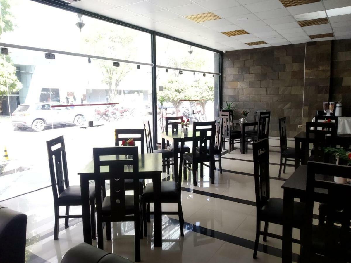 Hotel Maison Fiori Cochabamba Extérieur photo